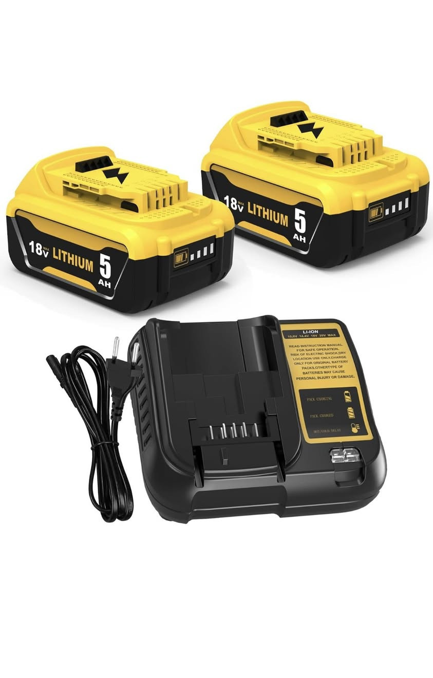 لايت بلاجكتؤر  ٤٥ وات  زؤر به قوه ت + وه ك پاوه ر بانك به كارديت  درچونى تايپسى و usb يش + ٢ باترى ديوالت  ٥ امپير + ١ شاحينه سه ريع به ٥٥ ده قه پرشه حن ابيت
٨٠ هه زار نرخى 
به س باتريه كان ١ دانه ى به ٤٠ هه زاره له بازار
*********** سليمانى
