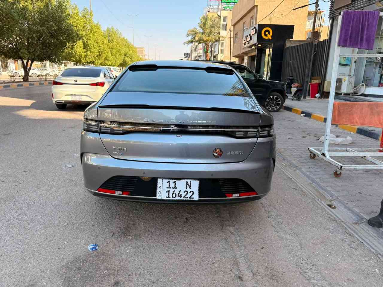 � للبيع | BYD Destroyer 2025
✨ سيارة نظيفة جدًا واستعمال شخصي

🔹 الموديل: 2025
🔹 الممشى: 16,000 كم فقط
🔹 الكفالة: عامة 
🔹 الحالة: نظيفة جدًا، فقط شخط خفيف بالبنيد
🔹 رقم السيارة: بغداد - باسمي (نقل ملكية فوري)

📍 الموقع: النجف الأشرف – شارع الجنسية

💰 السعر: 19,250,000 دينار عراقي

📲 للتواصل (واتساب فقط)
📞 ***********
❗ أكرر: واتساب فقط

السيارة جاهزة للفحص بأي مكان، والجاد يتفضل بالتواصل.
