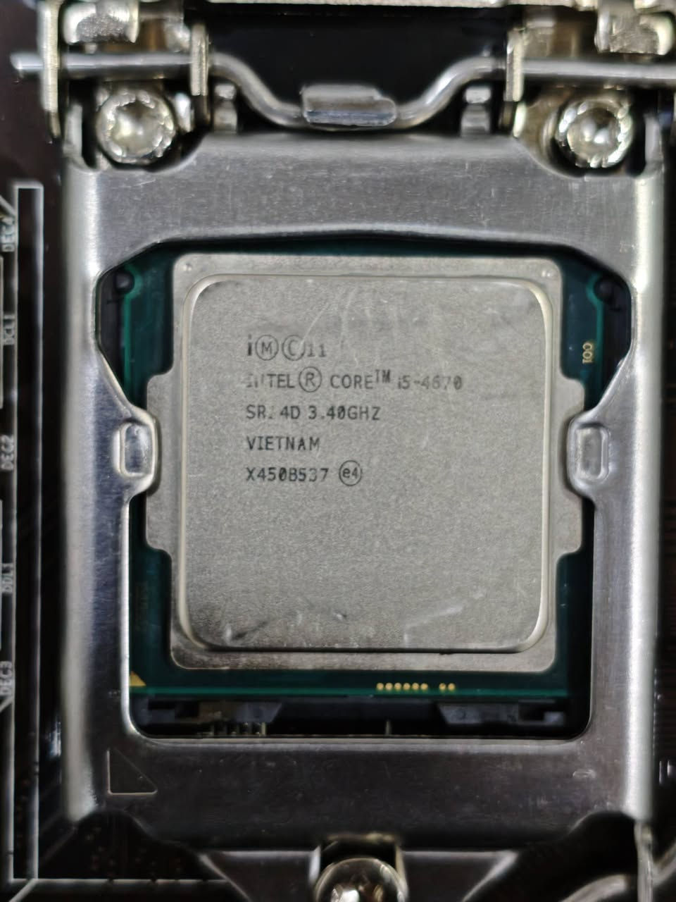 هلا حبايب كومبو للبيع مفحوص كامل
مذربورد GIGABYTE B85M
معالج I5-4670
رامات 2×8 DDR3 
75 الف


**إذا كنت صاحب هذا الإعلان وتريد حذفه لأي سبب، رجاءا أرسل رسالة إلى الدعم الفني**