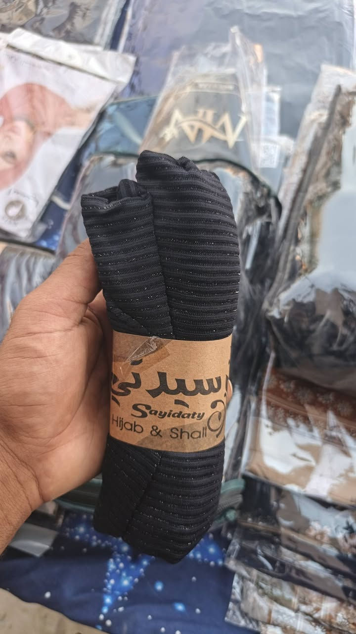 درزن شالات ب١١
درزن اميرة ستراس ب١٩
اميرة فانيلة ب١٦  
شرط اصلي 
يتوفر شالات فانيلة سادة ومقلم ومسيم و حجاب اميرة فيزون ستراس و بدون ستراس اسود و الوان و حجاب اميرة فانيلة اسود و الوان 
شلعة وحدة عندي درازن و مفرد احسبها اقل من سعر الجملة
سبب البيع الايجار.. للاستفسار اتصل ب ***********
