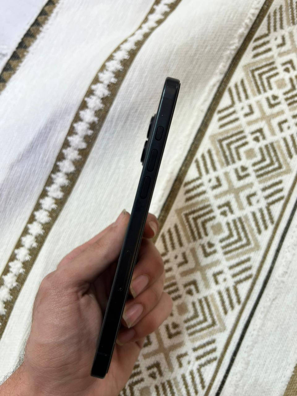 ايفون 16 بلاس شرق اوسط ذاكره 128 وياه كامل ملحقات بطاريه 100 عدد الدورات 80 بي فطر صغير مواضح بالضهر سعره قفل 700


**إذا كنت صاحب هذا الإعلان وتريد حذفه لأي سبب، رجاءا أرسل رسالة إلى الدعم الفني**