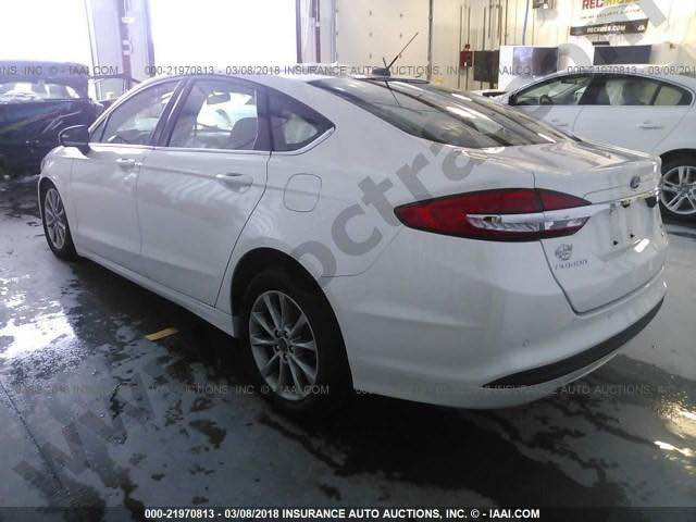 للبيع فورد فيوجن 2017 .SE محرك 1500 تيربو اللون ابيض الصدفي المرغوب . ضررها جامرلغ السكن مبدل
المواصفات:

‎١ - بصمه تشغيل اصلي شركه وكود ع الباب
‎٢-كامره دواره اصليه 
‎٣-تبريد امامي وخلفي
‎٤- حساسات خلفيه اصل
‎ه - كشنات السائق والي جنبه كهربائي
‎٦ - كير ماوس 
‎٧-لد امامي نهاري وليلي
‎٨-فول تحكم استيرن
‎۹ - شاشه كبيرة لمس
‎١٠ - ستيرن- نضام مود درايف ٣ انضمه للقياده ... عادي ورياضي واقتصادي

‎۱۱ - شاشه صغيره بالدشبول للترحيب ولاعطاء العطلات
‎۱۲ - حساس اطار شاشه اعطال

١٤- نضام إطفاء ذاتي للمحرك في الازدحامات لتقليل صرف البنزين واستهلاك المحرك
رقم الشاصي : 3FA6P0HD9HR376839
المحرك مفتوح مبدل كازكيت اصلي
ماشية فقط 54 الف مل
السعر  118 وبي مجال بسيط
السيارة موجودة بكركوك رقم سليمانية الجديد وباسمي تحويل ثاني يوم وبي بطاقة بانزين كركوك, العراق


**إذا كنت صاحب هذا الإعلان وتريد حذفه لأي سبب، رجاءا أرسل رسالة إلى الدعم الفني**