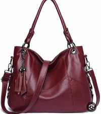 جلد طبيعي • كبيرة