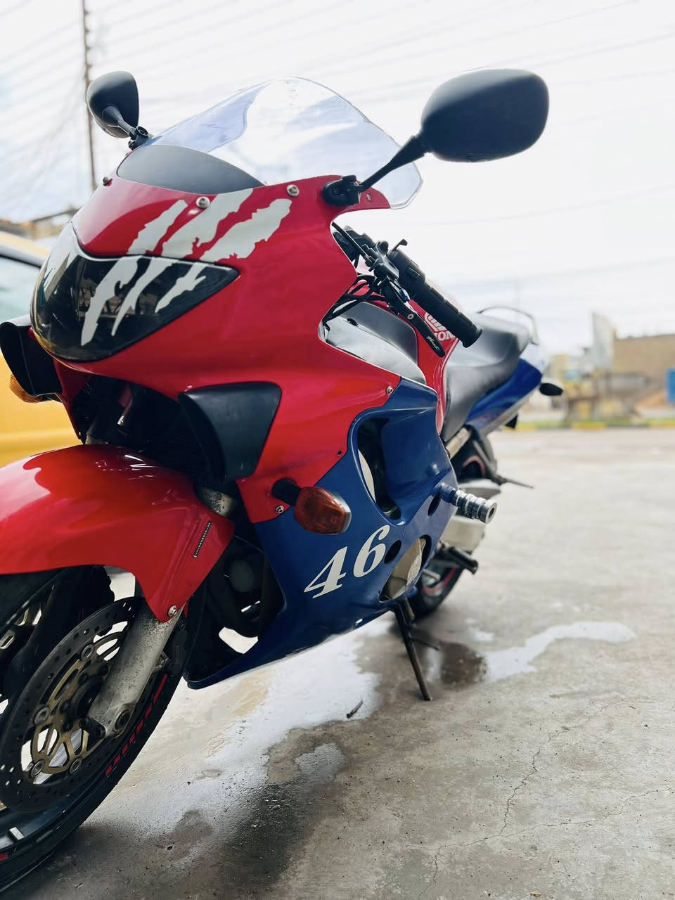 F4 600

سلام عليكم 

دراجه F4 600

كفاله عامه 

برغي ممفتوح 

زوج تايرات جلاتين 

السعر 20 وبيه مجال 

مكاني بغداد الحسينية 

للستفسار ***********
