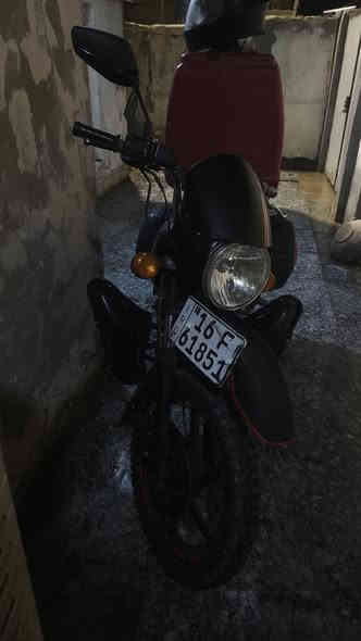 السلام عليكم بوكسر موديل 2022 لوحه سنويه انكليزي قادسيه تحويل ثاني يوم سنويه لل2030 كهربائيات كامله كله شغال مفتوحه مره وحده وتجفيت مضبوط الدراجه ما عوزها برغي والصور حديثات يعني مو قديمات ونشرتهن المكان الديوانية مركز *********** وتساب +اتصال
السعر 1800 وبيها مجال حك الجيه الما عاجبه السعر يعبر المنشور والرزق على الله
