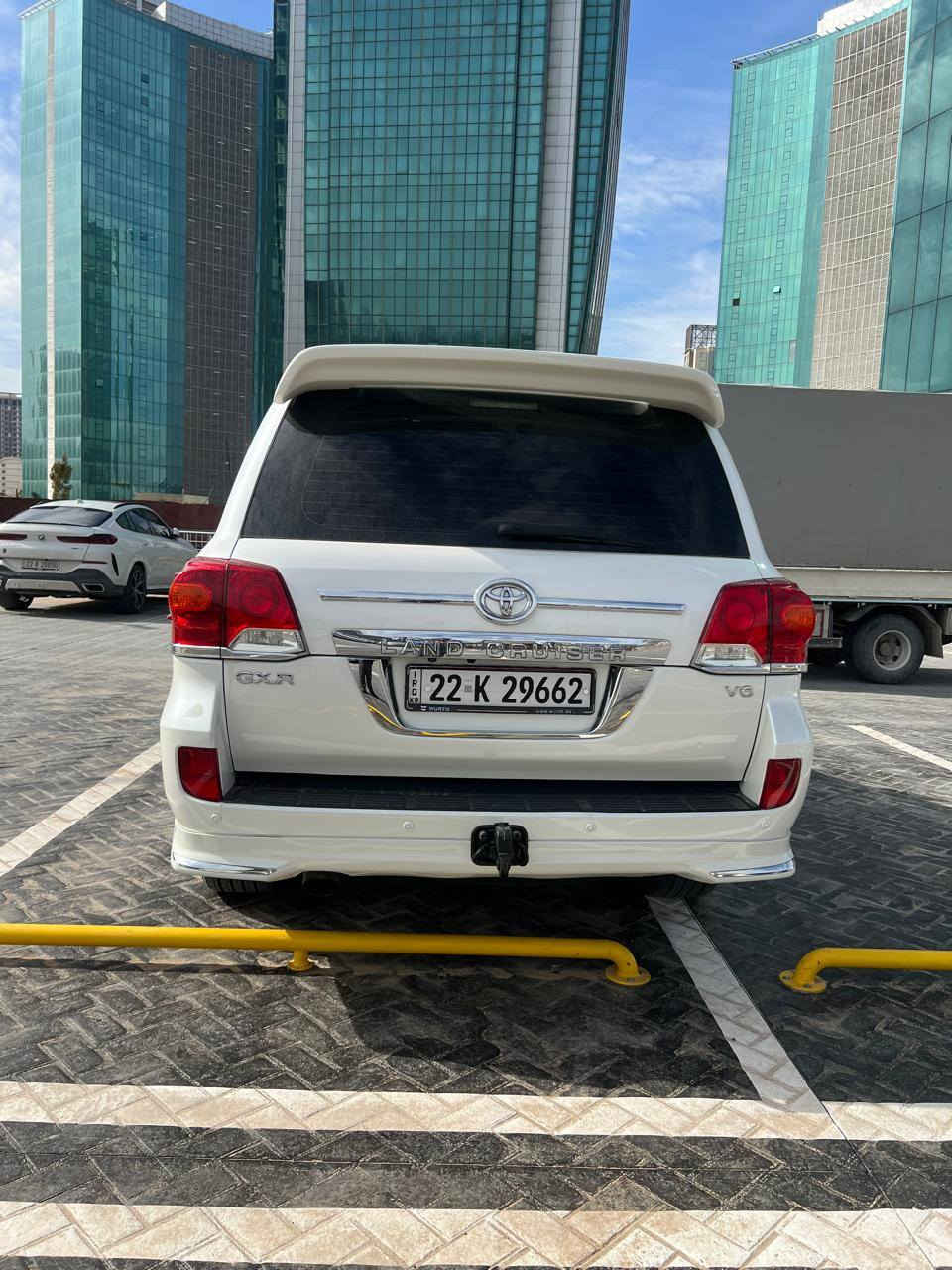 لاندكروزةر  موديل 13  مواصفات جي اكس ار   بريم   .. فول  مكفوله من صبغ بس بيها مكانين تعديل pdr   مكان اربيل  .. للاتصال *********** أربيل, العراق
