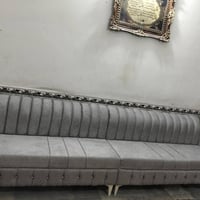 ديوان • ١١ نفر • بيع مستعجل
