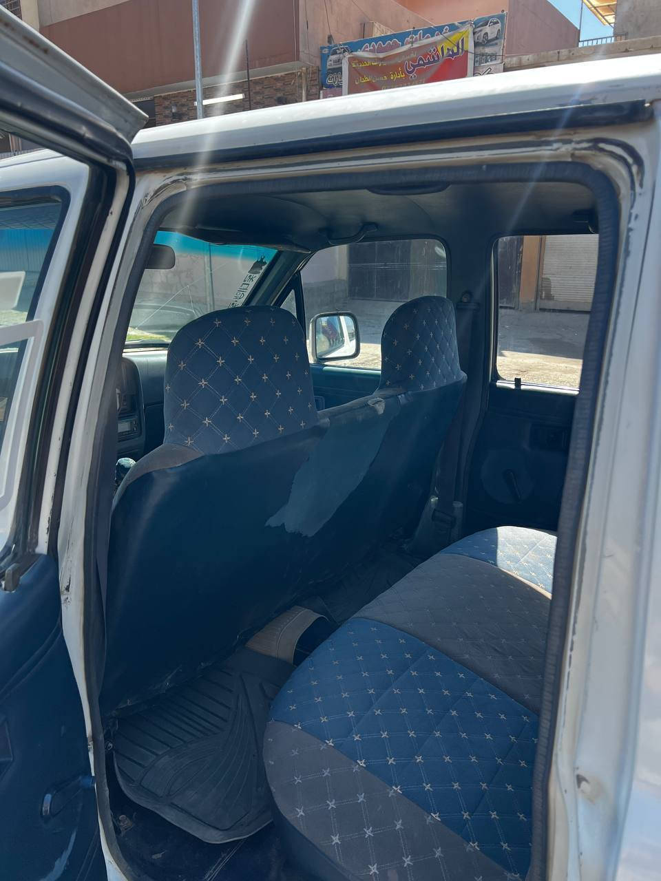 بيكم مديل1990 
سياره جاهزه كابون بانزين سياره بسمي 
مصبوغه عام جماليه وطخه خفيفه بلبدنه بدون دواخل
شاصي شرط 
التفاصيل على رقم ***********
***********
سعر 67 بيها مجال
