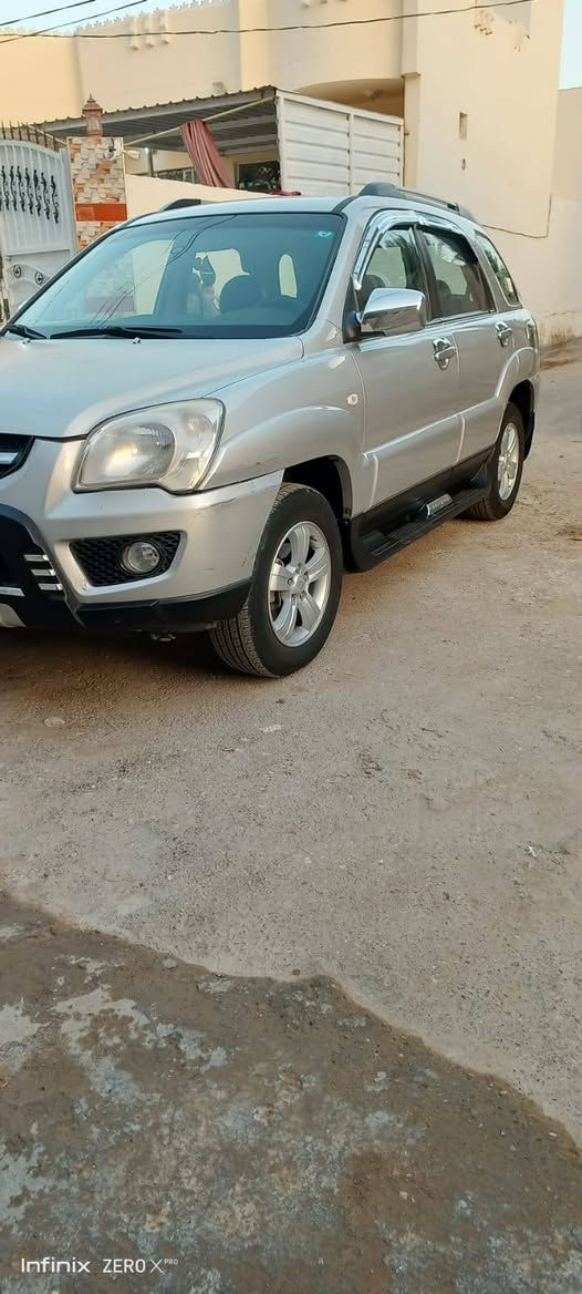 السلام عليكم
كيا سبورتج 2009
                                
رقم بغداد  ..     ابسمي سنويه 2030
السياره كفاله عامه عده صبغ البنيد اثر جراد   شرط قطره معجون مابيه.. السياره جديد حيل اخت الزيروو
كير مكينة حدادية كله جديد
تخم.. تاير وباتري جدد
تبريد .  ماشيه 105حقيقي او وين ماايعجبك افحص
حساس خلفي
كشنات جلد 
محرك 2000 دوش جديد
مكان السيارة ديالى بلدروز 
السعر.   122او بيه مجال 
رقم الهاتف ‏‪***********
