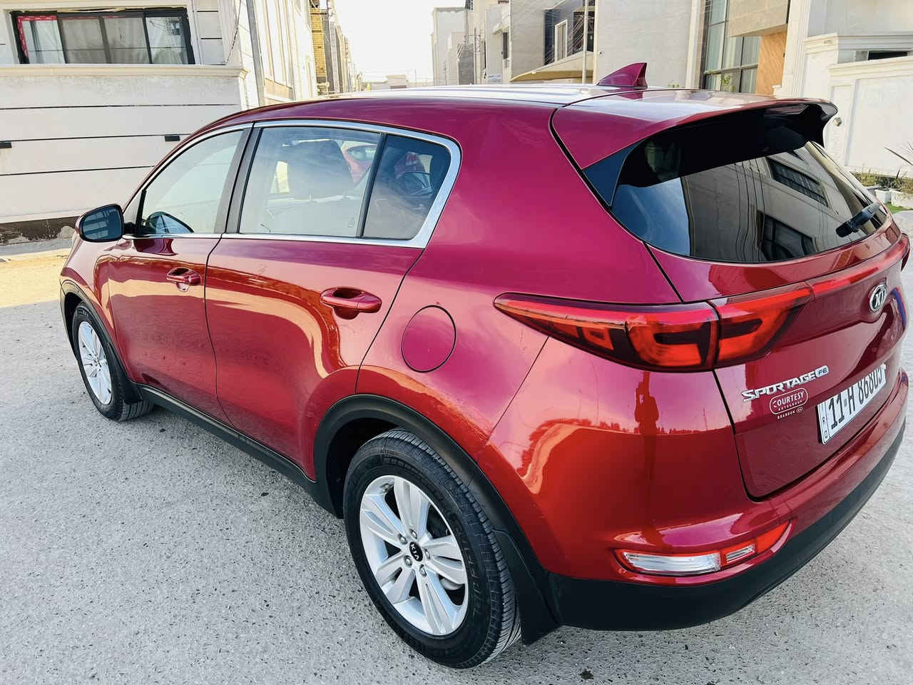 مرحبا/ سبورتج للبيع موديل 2019 رقم بغداد / كير ومحرك ممفتوحات ع البلاد / تخم تاير وتبريد وصدر كله تمام حادثهه جاملغ وبنيد موضحات بالسونار  السياره مكانهه بغداد السعر (١٤٧) الاتصال ع ***********
