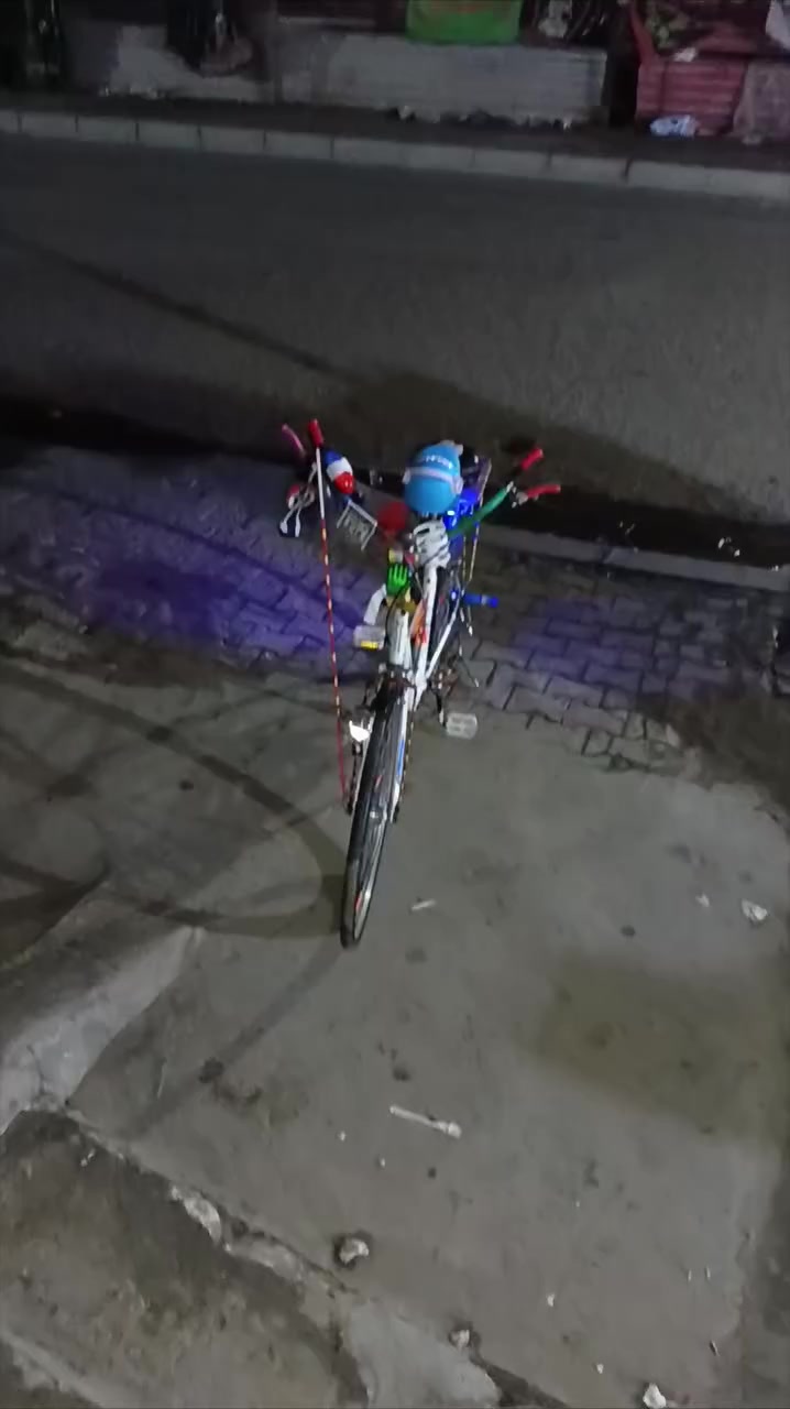 باسكل باله طلعت من الحاويه موديل2018 للبيع السعر130وبي مجال
للاستفسار على الواتساب ***********
