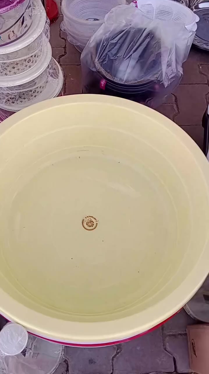 استعد للشهر الفضيل ✨
أجمل تشكيلات حاجات منزليه والملابس والشحاطات وصلت بمناسبة رمضان 😍
📍 قرب جامع بني داهر جهة جامع 
📩  مفتوح
#رمضان #حاجات منزلي #ملابس


**إذا كنت صاحب هذا الإعلان وتريد حذفه لأي سبب، رجاءا أرسل رسالة إلى الدعم الفني**