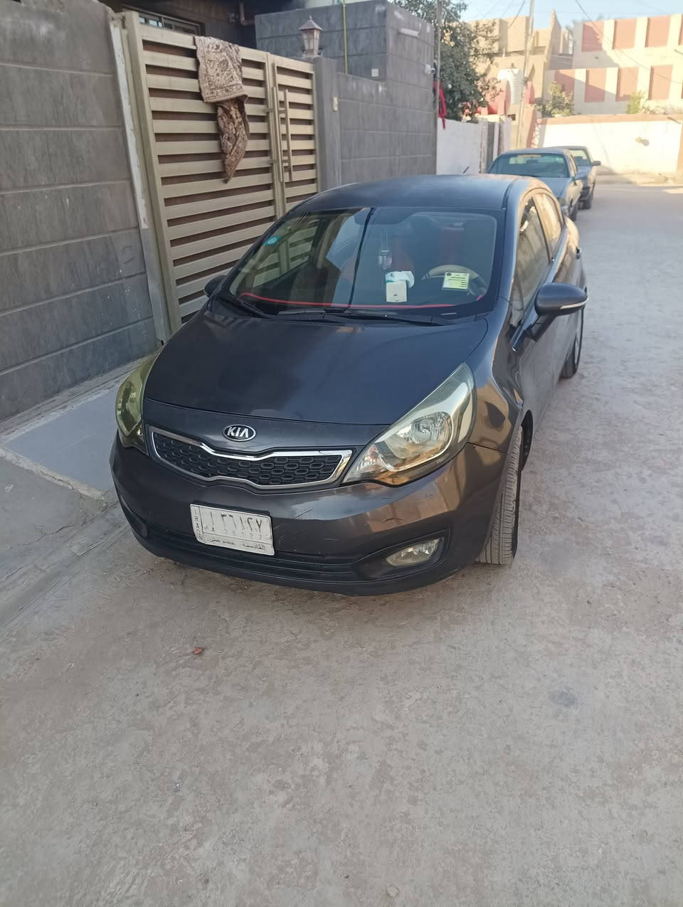 للبيع – كيا ريو 2015 وارد خليجي 

 بدون حادث 
▪️ الملاحظات: فقط تكحيلات  
اللون رمادي 
- محرك 1600 (دوش – قطرتين)
- تحكم ستيرن
- مرايات شفط
- إشارات مرايات
- سونار موجود
- تخم تاير جديد حاليا 
- صدر جيد جدا
تبريد شغال جيد جدا 

▪️ الرقم: قادسية  وباسمي
▪️ السنوية: غير منتهية الصلاحية
▪️ الوارد: خليجي

 ا

📞 للاتصال والاستفسار: خاص أو اتصال مباشر
***********

