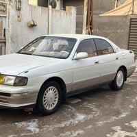 بطة مديل ١٩٩٥ بأسمي السيارة كفالة كير ومكينة و تبريد جاهزة السيارة و م...