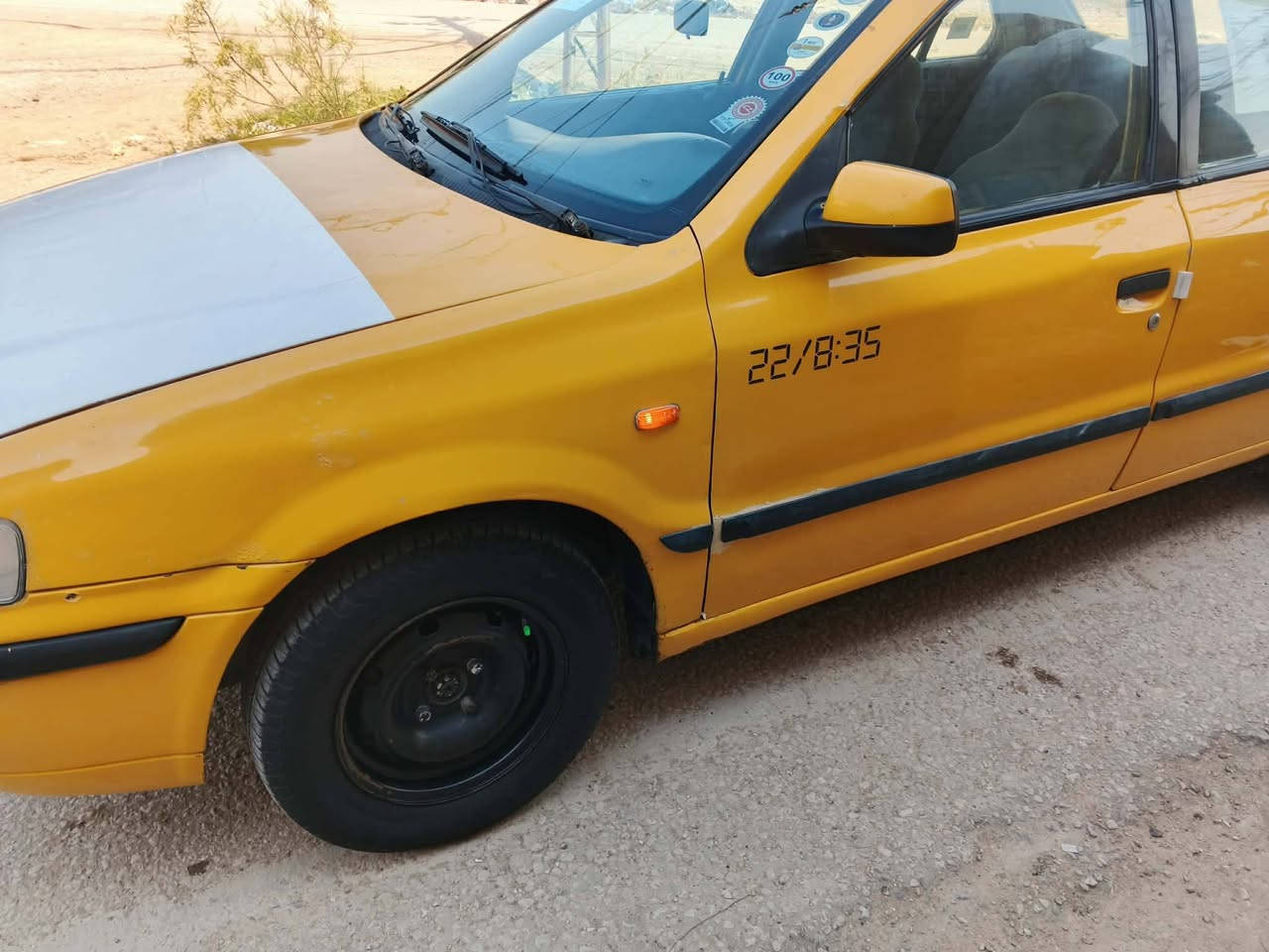 سلام  عليكم سمند موديل 2010رقم بغداد كير مكينه مكفولات حداديه جديده كهربات شغاله مكفوله من ضربه تبريد مايشتغل سعر 28مكان بابل الحصوه حي شهداء رقم ***********
