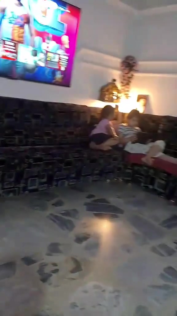 اغراض بيت للبيع بيع مستعجل لان ديتحولون 
غرفة نوم تركي فصال صاج السعر 400 وبيها مجال 

طخم ديوان 9 امتار  خشب عراقي السعر 200وبي مجال 

بوفيا خشبها تركي داخلها ضوء 
السعر 200 وبيها مجال

حجلة اطفال 20 نهايتها 
عنوان حي السكر


**إذا كنت صاحب هذا الإعلان وتريد حذفه لأي سبب، رجاءا أرسل رسالة إلى الدعم الفني**