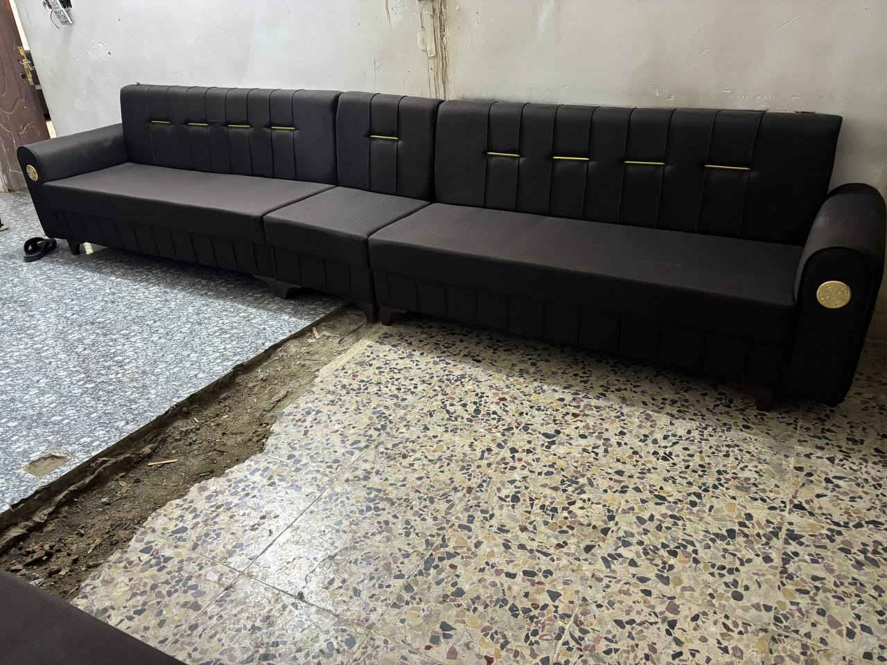 ٤٠ مقعد. سعر. مليون و ٥٥٠
مكانه ابو. غريب


**إذا كنت صاحب هذا الإعلان وتريد حذفه لأي سبب، رجاءا أرسل رسالة إلى الدعم الفني**