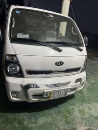 عموشه البيع موديل 19  20 السيارة مكفوله من كلشي ضربه صبغ  كفاله عامه ك...