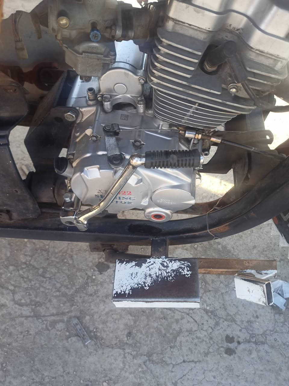 سلام عليكم ستوته جمره موديل 2018اوراق السعر 850وبيه مجال شي قليل كهربائيات شغاله تفاصيله هذا  رقم ***********
