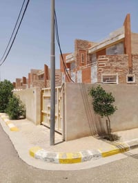 بيت للبيع في مجمع السلام السكني المساحه ٢٠٠متر ركن غير مسكون للاستفسار...
