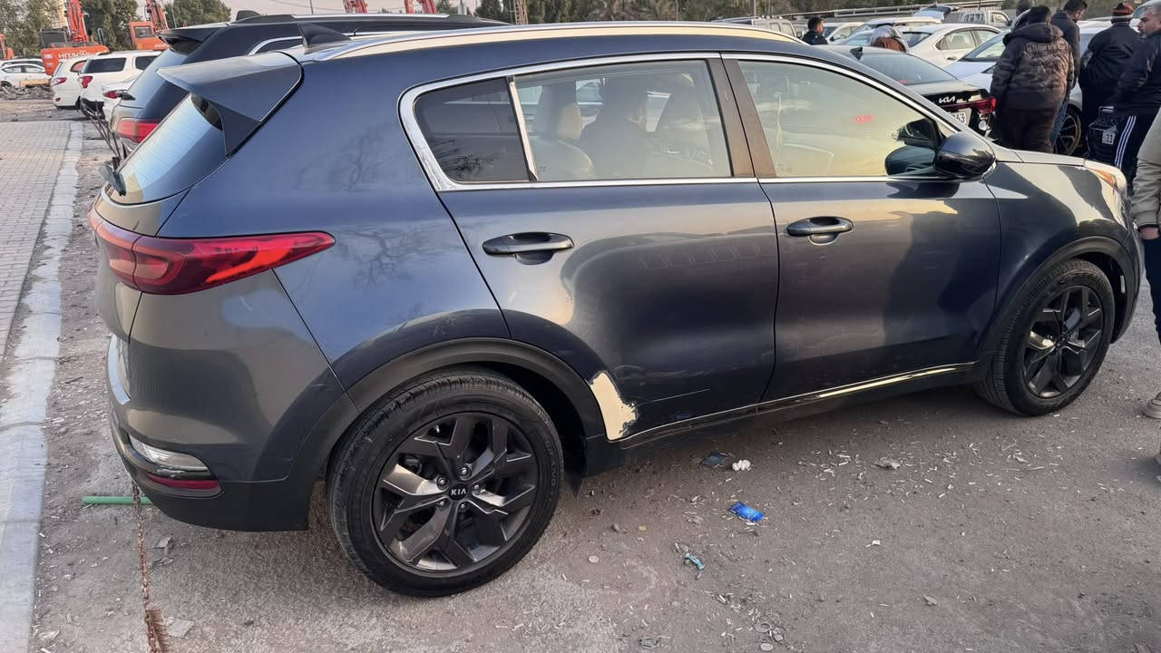 سبورتجً21
حادث بلمنشور
فول عدا الفتحه
ماشيه 48
محركً2400
السعر 176 وبيها مجال 
***********
سنويه بسمي
مكاني بغداد
