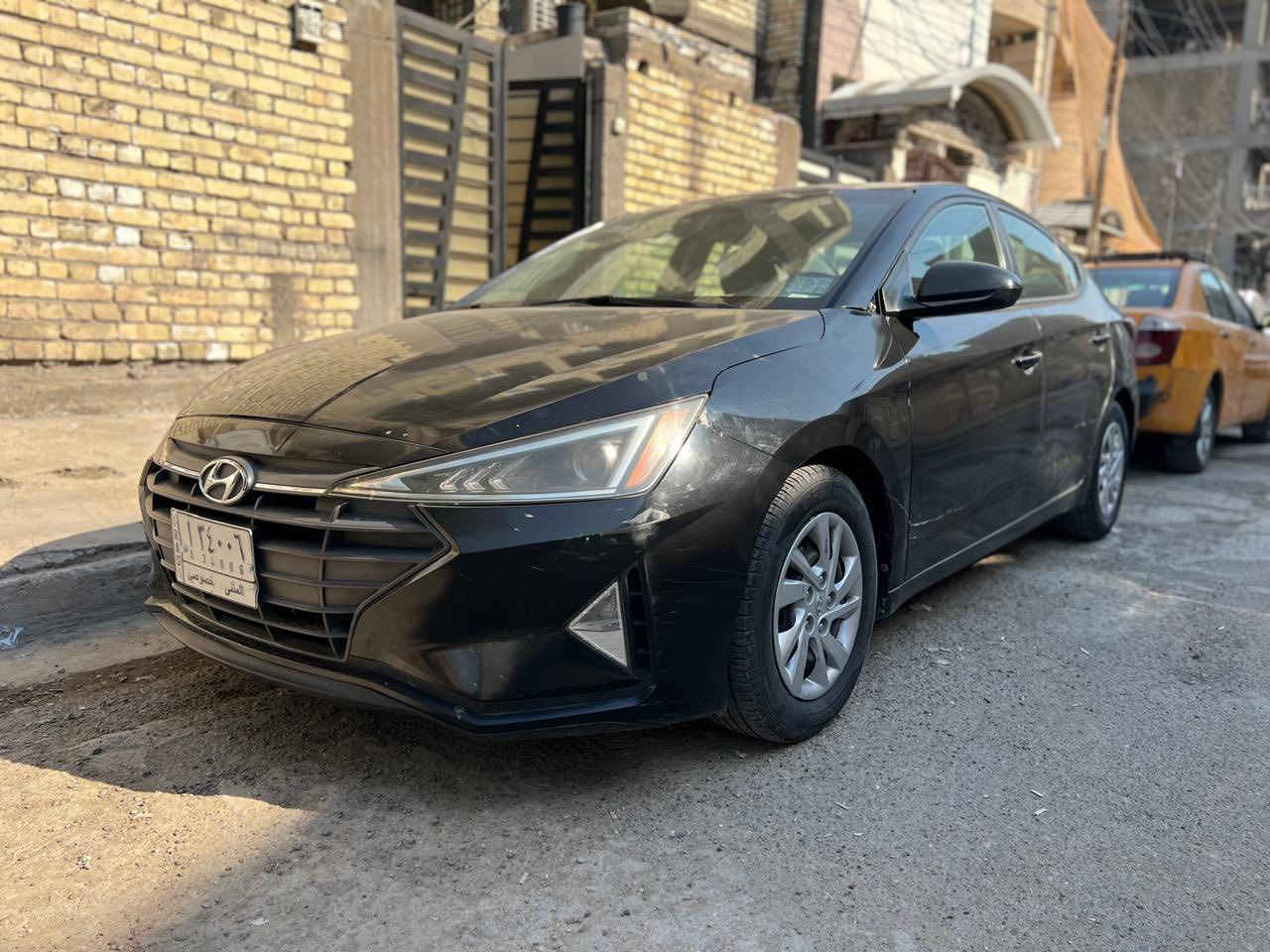 السلام عليكم النتره مديل 2020 حادثهاا مبين بل صور السياره خير من الله (معوقين 2027 شهر ال 9 تصير حره ) مكينه 2000 دوش كير مكينه مكفولات خير من الله رقم مثنئ  السعر 114 بيهاا مجال الاستفسار *********** العنوان بغداد البلديات
