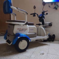 دراجة ثلاثية • كارتون • الموصل الجانب الايسر