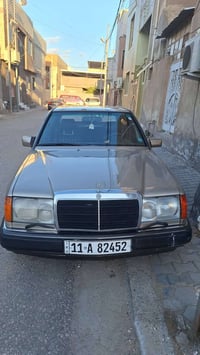 من رخصة الأدمن بسم الله الرحمن الرحيم  سيارة مرسيدس دب للبيع E300 اللو...