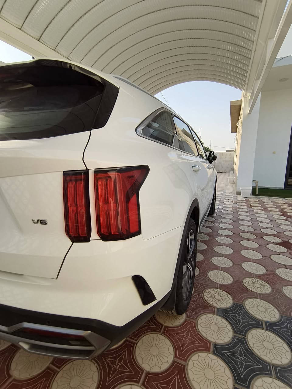 السلام عليكم
  
سورنتو موديل2021 وارد خليجي ماشي  64 ألف 
محرك 6 سلندر مكفولة كفاله عامة
 رقم أربيل سنوية نهاية 2026 
بأسم الشركة تريد مداور او وكالة 
السعر 268 وبيها مجال قليل 
بيع أو مراوس بسورنتو موديل 23 
الأستفسار 
***********
***********
