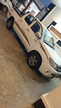 كورولا • ٢٠٠٩ • انكليزي