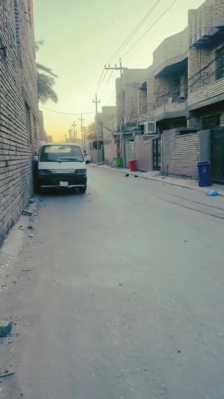 قطعة أرض للبيع الغرير فرع الخامس قرب أسواق روكي الواجهة60 ،6 والنزال21 الستفسار ***********
