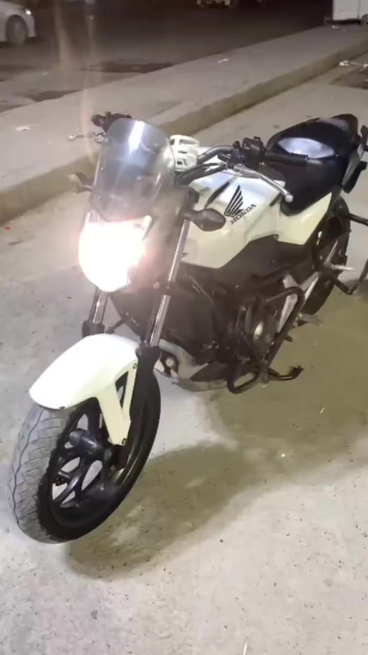 @إشارة ‏@• ﺂﺣﺣَـمّډ ، ΔHMΔĐ ٰ🖤ء˝:السلام عليكم اخوان دراجة للبيع بطح (NC) موديل 2013 مكينة 750 هونداي كفاله عامة ودراجة خير من الله وماشية فقط 50 الف رايدها ب20 وبيها مجال لطيبين***********
