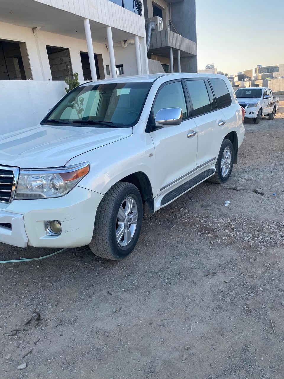 موديلى. ٢٠٠٩ده رگاى. دواوه. دوبست. بوياخى. هه يه. سونه ريم داناوه. كودى بو نه كراوه. هه موگانى. به شه رت سعرى. ١٧٥وه وقه. ز ما. ***********

