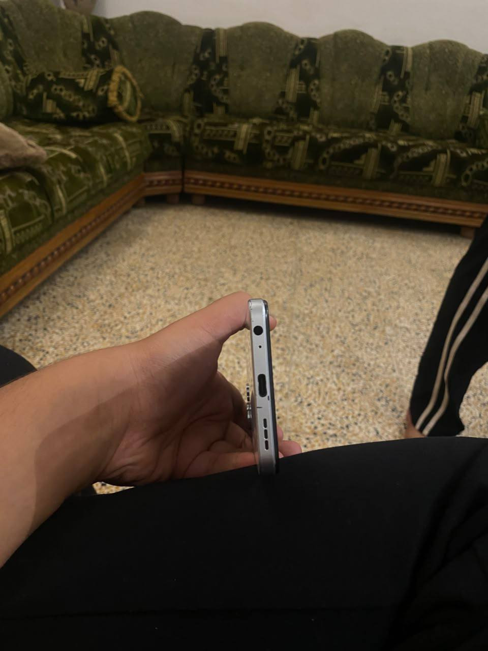 للبيع  Infinix Hot 30 Play   
بطاريه 6000
شاشا90Zz
ذاكره128
جهازنضيف كدام العين 
مراوس ويا جهاز وانطيك فرق


**إذا كنت صاحب هذا الإعلان وتريد حذفه لأي سبب، رجاءا أرسل رسالة إلى الدعم الفني**