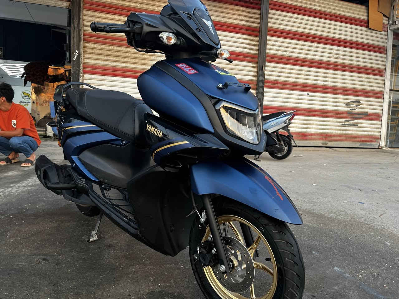 السلام عليكم 
ZR 2023 مرقم اربيل
للبيع مكاني سماوة
دراجة مكفولة مكينه وكهربائيات كاملة مكملة
السعر مليونين و800 وبيه مجال 
***********
