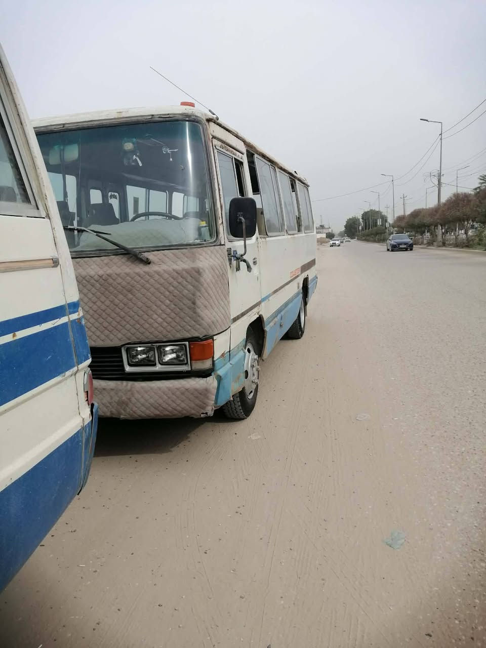 السلام عليكم كوستر للبيع مكينه وكير بنكو بس كيره الواحد والثاني يفلتن الباقي شوف العين مكينه مجفته جديد السعر 4 مليون وبيه مجال مكلف بالنشر هذه رقم صاحبه ***********
