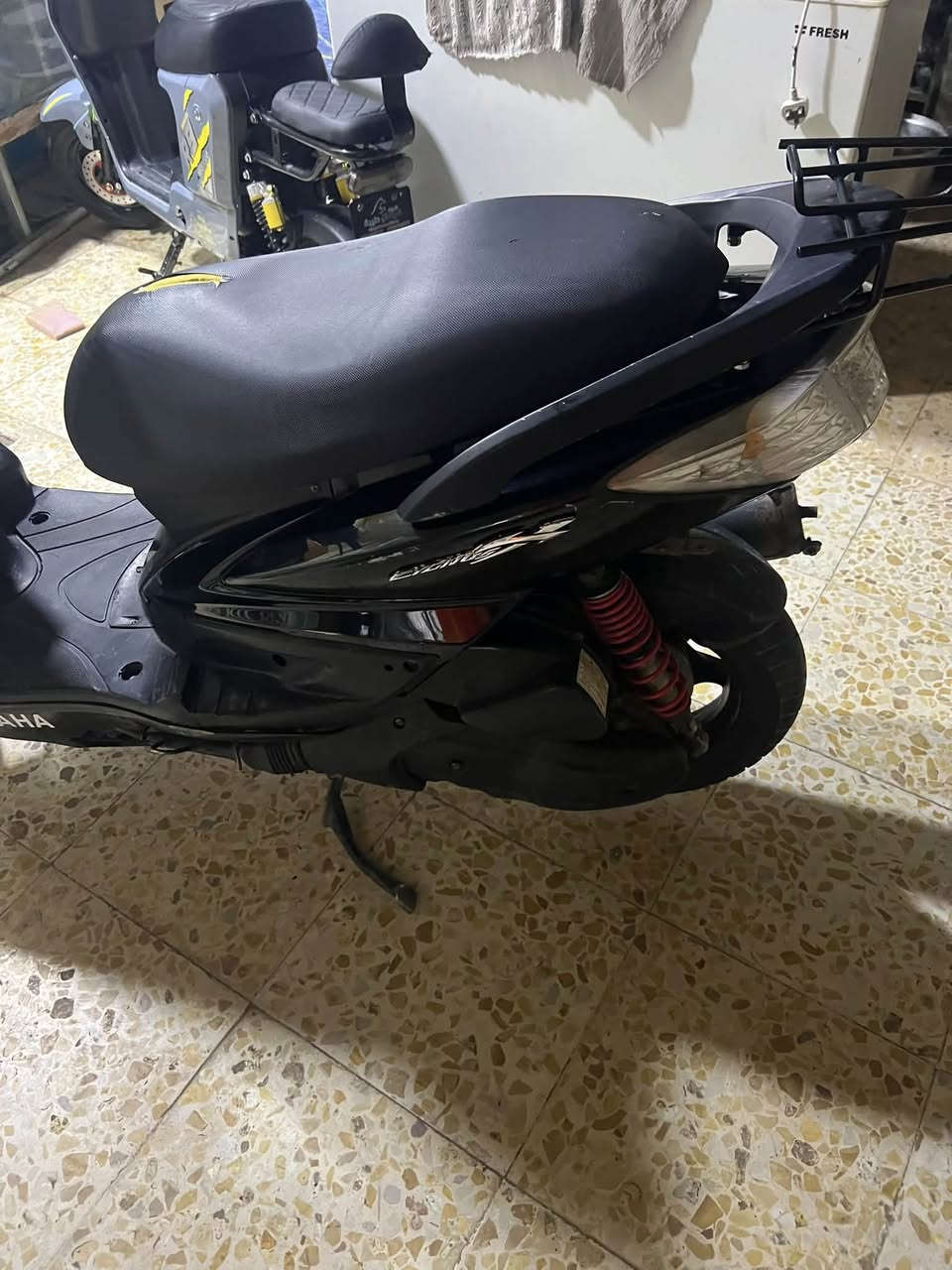 سكنس فحل نوزل دراجه نزلته قبل شهرين من الرمبه مكفوله كفاله عامه سعر 950 وبيها مجال
رقم ***********
العنوان الكريعات
