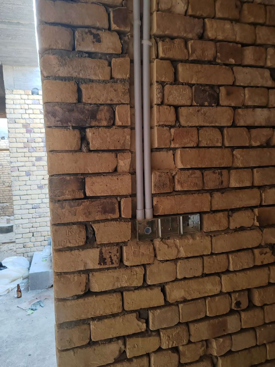 # ليس الوحيدون ولكن الافضل💡🔌🧰

👈 معنى الابداع للتأسيسات الـكهربائـية الـحديثة وأنظمة.                            التحكم الآلي وتنصيب منظومات المراقبة 🎥   

                #تنفيذ_مخططات_هندسيه👷🏻‍♂️🇮🇶

👈 تنفيذ جميع المخططات والتنادر الكهربائية 📉📐⚡️

👈  تنفيذ جميع أنواع ديكورات الانارة الداخلية
    والخارجيه من لدات البروفايل والاناره 3D 💡

👈 تأسيس كافة المباني والمؤسسات الحكومية والمحلات    التجارية والمنازل 🏛🏡🏢

👈 نعمل بكادر مميز وذو خبره في مجال الكهرباء ⚡️🔌

👈 احد اعمالنا الكهربائية 👨‍🔧🔌💡🧰

👈  تشطيب نهائي لاحد الدور السكنية في محافظة واسط       
الحبيبه.. 🤩🇮🇶🇮🇶🤩❤

            🎀 نتمنى أن ينال اعجابكم 🎀

☎ 📞 ***********

☎ 📞***********

مساحه 200 متر طابق واحد
السعر مليونين و 400

مساحه 100 متر طابقين
السعر مليون 600
منقبل كوادر معحترفه
