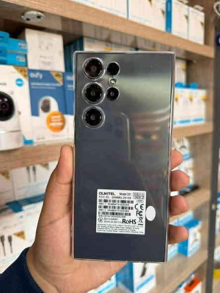 Oukitel C61. 
شاشة HD+ كبيرة مقاس 6.88 بوصة
ذاكرة وصول عشوائي (RAM) بسعة 16 جيجابايت : السعر 125(تشمل 8 جيجابايت فعلية + 8 جيجابايت افتراضية)
بطارية كبيرة بسعة 5150 مللي أمبير
يدعم شبكات الجيل الرابع 4G
ابو سيف للموبايل ناصرية حي الشهداء الشارع الرئيسي ***********
التوصيل مجاني داخل الناصرية والمحافظات 5 الاف
