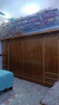 غرفه كامله خشب عراقي اصلي جديده كامله السعر ١ مليون وبي مجال الاستفسار...