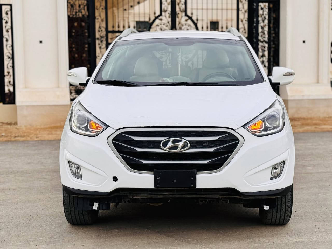 🚗 هيونداي توسان 2014 خليجي
🔹 محرك 2000 سي سي
🔹 3 قطع صبغ بدون دواخل
🔹 مكينة ممتازة وأداء قوي
🔹 هزّة جديدة
🔹 السيارة جاهزة وما تحتاج أي صرف
📍 رقم واسط – مشروع وطني
📍 الموقع: الصويرة / بسماية
💰 السعر: 133 قابل للتفاوض البسيط
📞 للاستفسار: ***********
