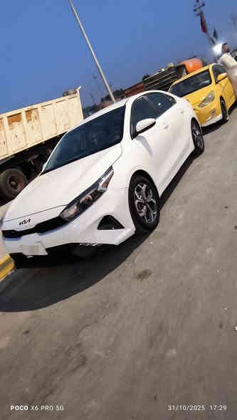 سلام عليكم
للبيع كية فورتي موديل 2021  
رقم مثنئ
معاوقين
مواصفات 
شاشة وتحكمات ستيرن جهتين وضع اسبورت  وتحديد مسار ومانع انزلاق كيرهة ATالمرغوب ماشية 113
ضرر  البنيد نفسة مصلح  ورشة صبغ 
السعر 134وبيهة مجال 
لللستفسار انتصال ***********
