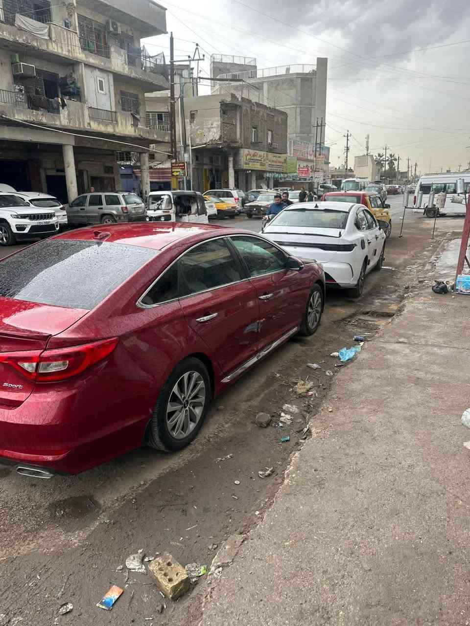 سوناتا 2015 رقم اربيل الجديد باسمي وارد امريكي ماشية 104 ميل حادثها جاملغ امامي وخلفي بدون لا لغود ولا شواصي طخة خفيفة 

السيارة جديدة وناصبة ومناقصها برغي 
شغل سويج واطلع 

عارضها 118 وبيها مجال كل شي اكوا بالسوك متفيدك اعبر المنشور بكلمة طيبة 

بغداد الغزالية / ***********
