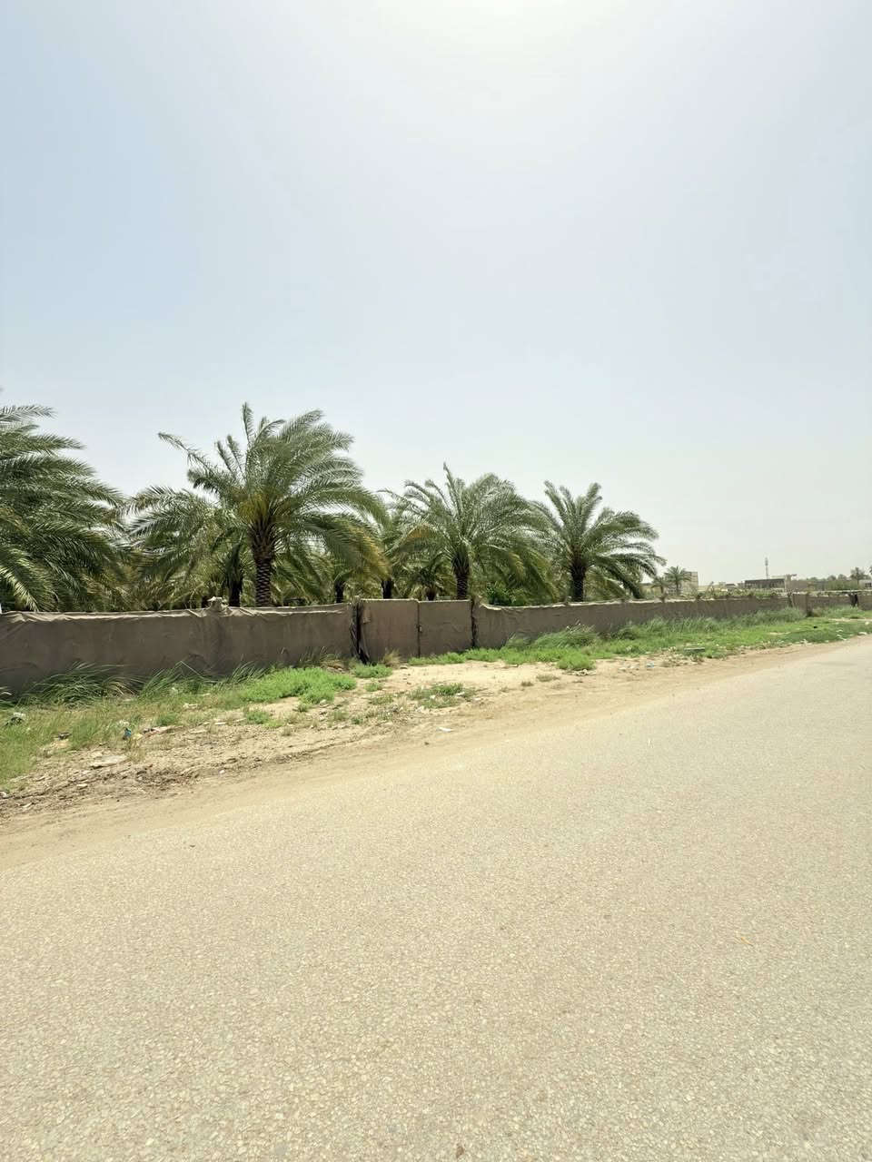 ⭕️من المواقع الاستثمارية المميزة دونمين للبيع مجاور مطعم البستان مقابل جسر بته

⭕️المساحة دونمين الواجهة ٤٠م والنزال ٥٠م طابو ملك صرف 

⭕️لطلب السعر مراسلة الصفحة او الاتصال على الارقام 

*نستقبل جميع عروضكم السكنية 🏠 والتجارية 🏡 بكافة مناطق الحلة 
……………………………..
للمزيد من المعلومات

مراجعة مكتب بابل الكائن في شارع ٦٠ مقابيل حلويات ريف دمشق بسره بيت ابو الطوبة او الاتصال ☎️ 

***********ابو احمدالاسدي  
***********احمد الاسدي
***********امير الاسدي
