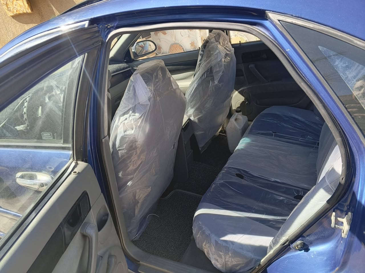 اوبترا موديل2005
كير عادي
مكينه وكير خير من الله 
رقم ديالى انكليزي 
هزه جديده
مصبوغه حزام بدون اي ضربه جماليه
مكان المقداديه
السعر 53بيهة مجال حك الجيه
***********
