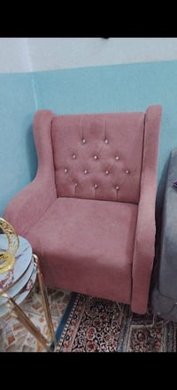 غرفة • ملحقات • للبيع