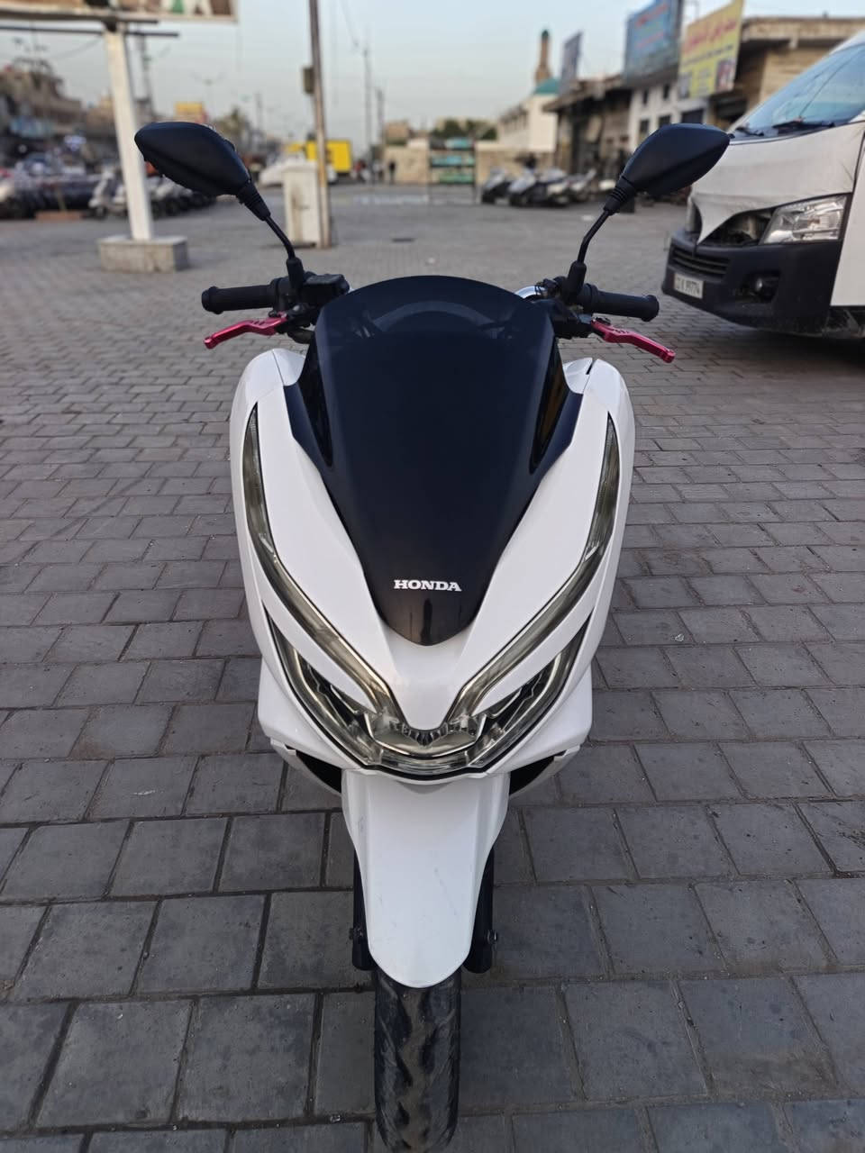 سلام عليكم دراجه بي سي إكس جيل الثالث الون ابيض صدفي
جديده مكينة اكلاجات كفاله عامه وارد كوري 
استان كهربائية حساس ازدحام شغال تتفه بل يدات 
ماشيه 16الف حقيقي 
الاستفسار بغداد ***********
