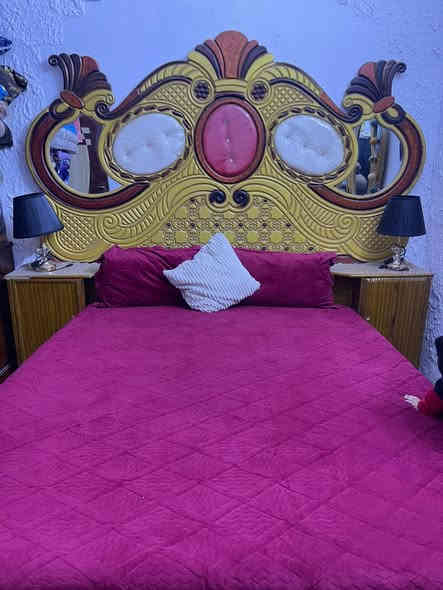 السلام عليكم غرفه البيع سعرهة 500مكان بغداد عبيدي ***********
