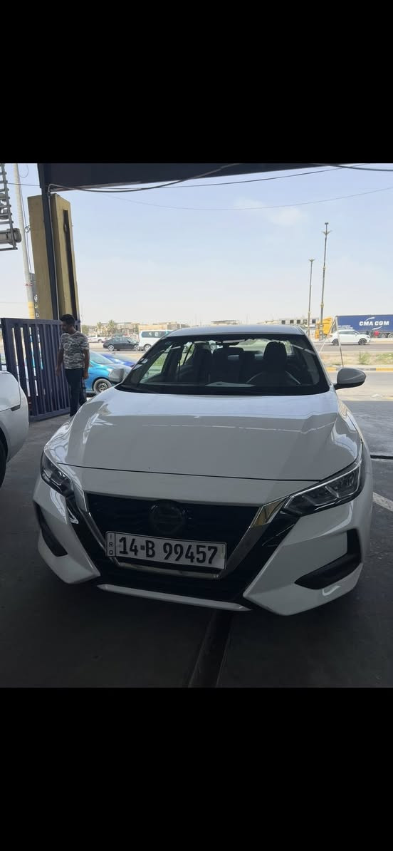 السلام عليكم نيسان سنترا 2023svوارد امريكي بيه نسبه غرق للدوسه سياره جديده كفاله من الضربه والصبغ جديده كلش سعر146ورقهً وبيه مجال رقم بصره دولي ***********
