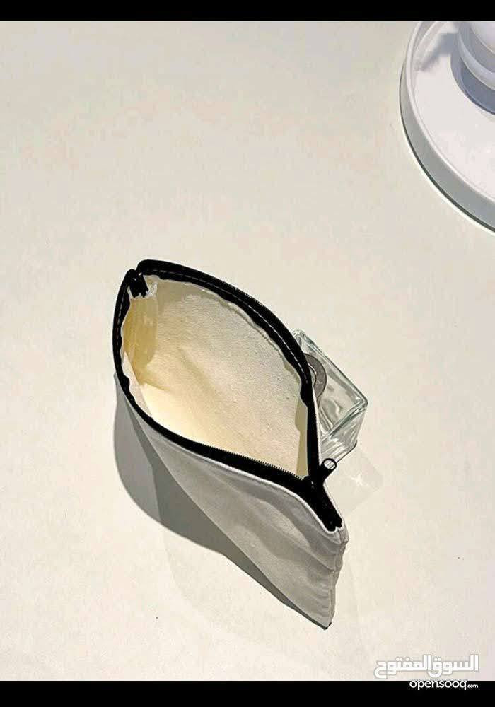 السلام عليكم 
موجود عندي كله جديد ادوات صنع الحقائب وأعمال النسيج 
متوفر توصيل اسألو واجاوبكم بالتعليقات


**إذا كنت صاحب هذا الإعلان وتريد حذفه لأي سبب، رجاءا أرسل رسالة إلى الدعم الفني**